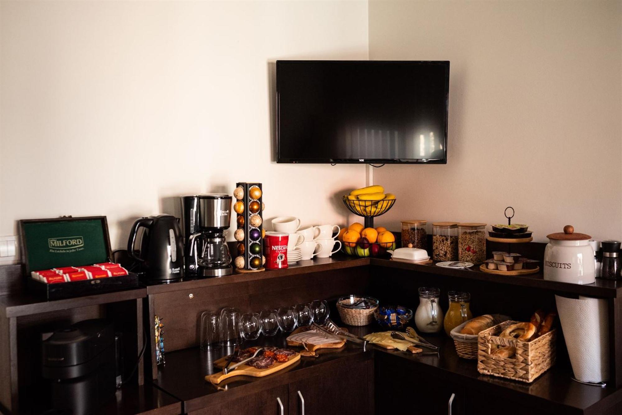 Atrium Bed & Breakfast Sremska Mitrovica Luaran gambar