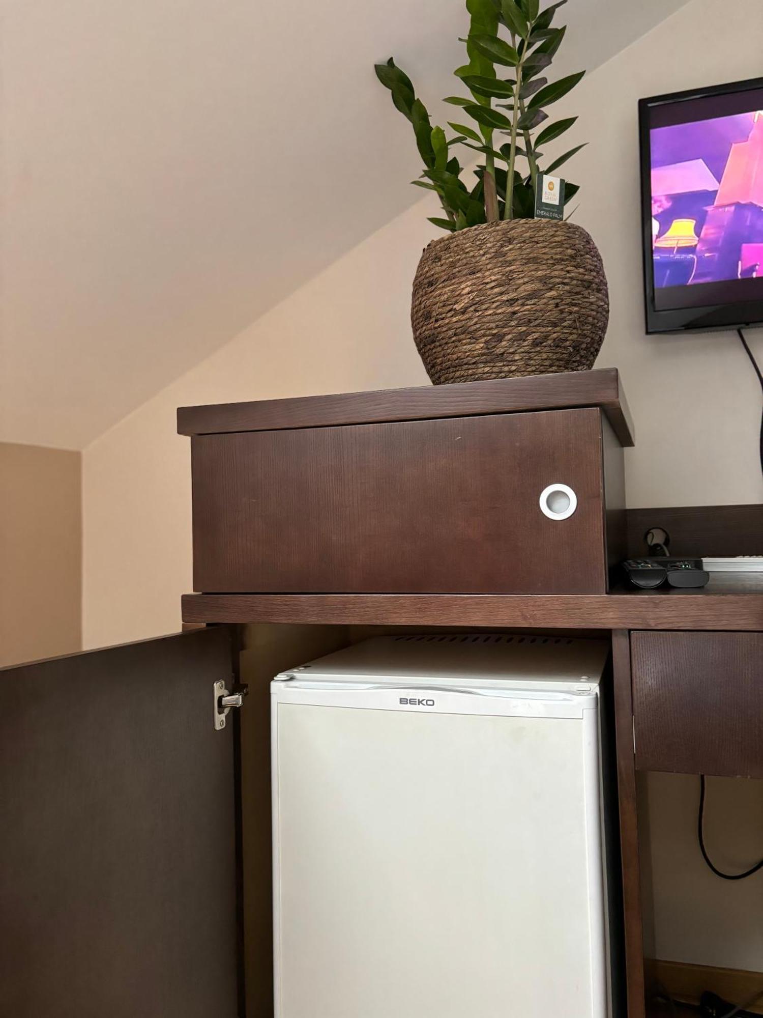 Atrium Bed & Breakfast Sremska Mitrovica Luaran gambar