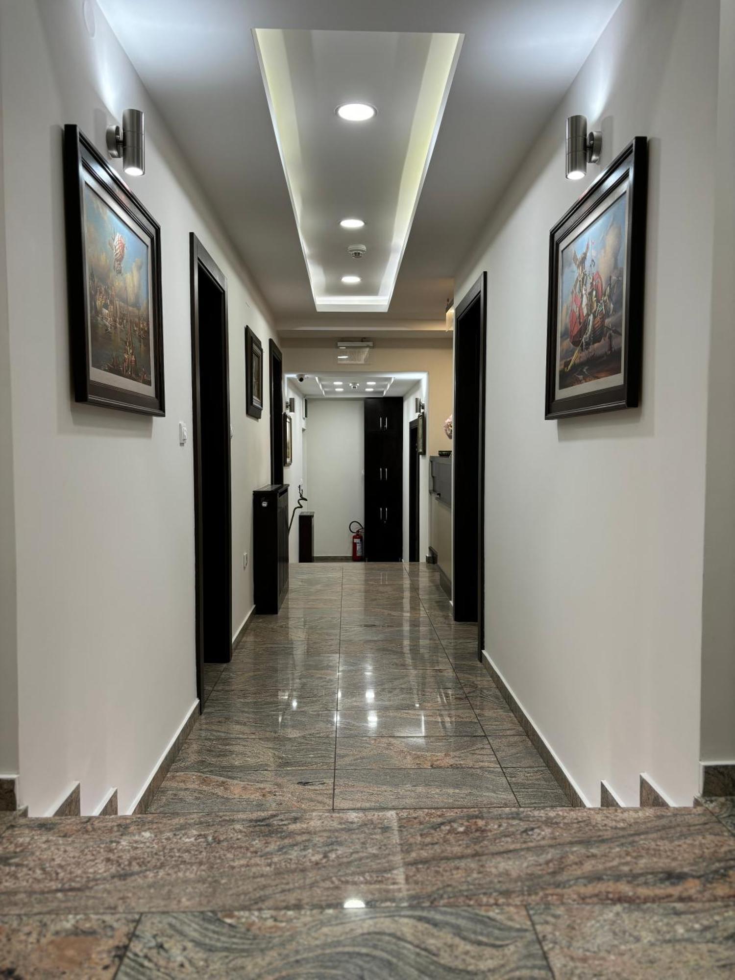 Atrium Bed & Breakfast Sremska Mitrovica Luaran gambar
