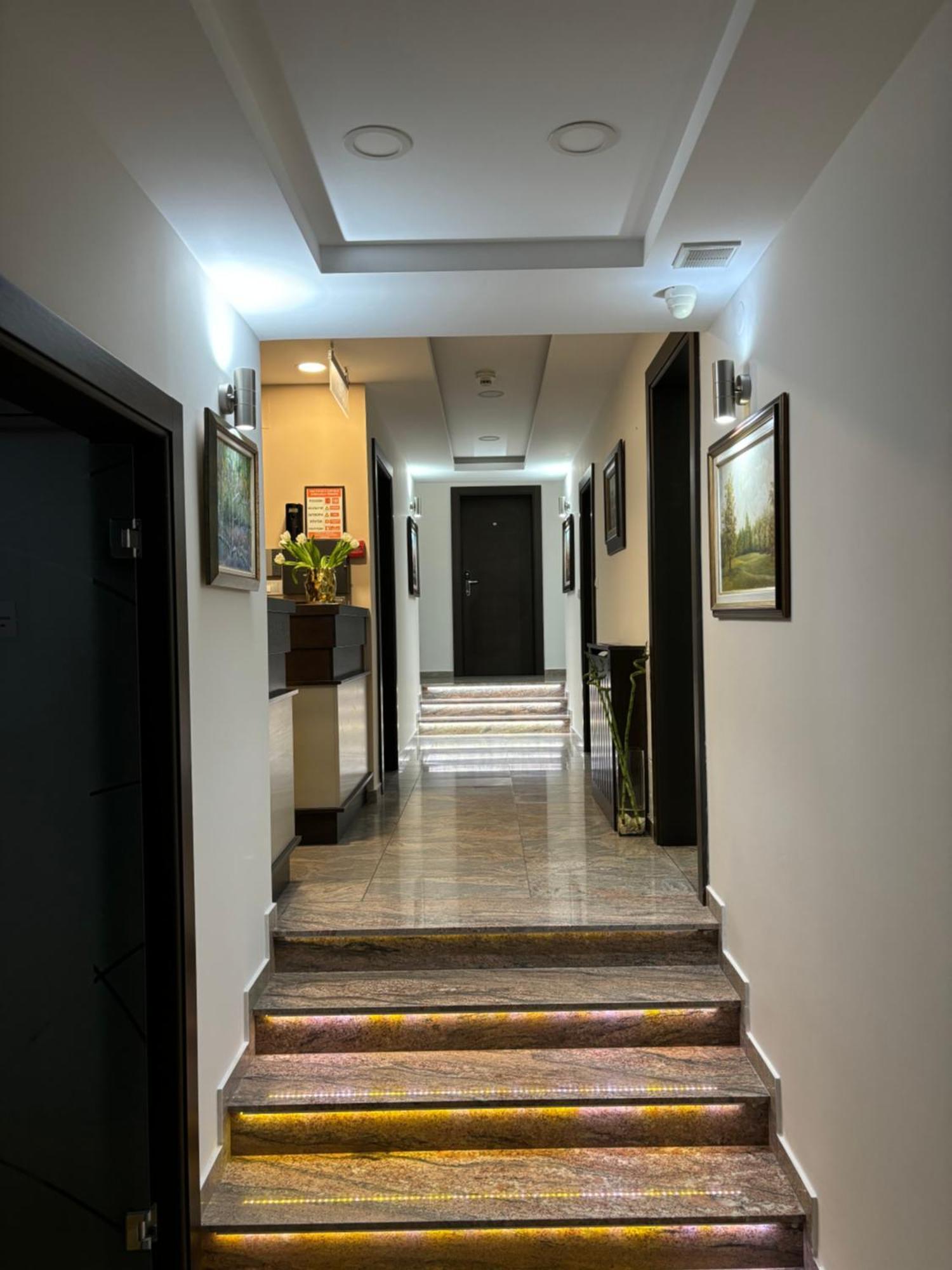 Atrium Bed & Breakfast Sremska Mitrovica Luaran gambar